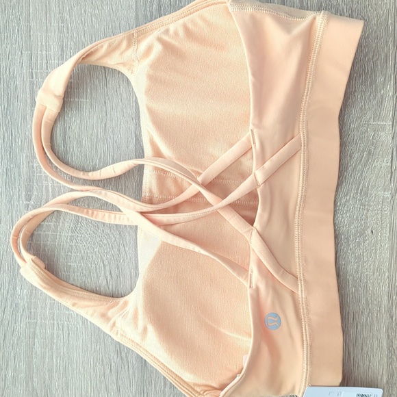 Lululemon Energy Bra- 6 - Picture 4 of 8
